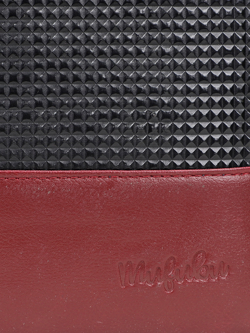 Maestro 13 inch Laptop Sleeve - Ruby Red
