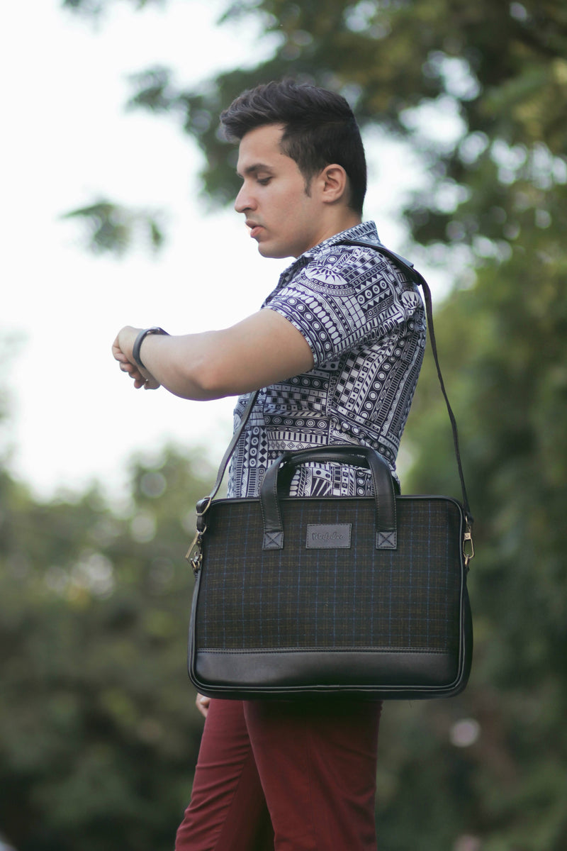Vegan and Tweed Laptop Messenger Bag - Beige Retro Checks